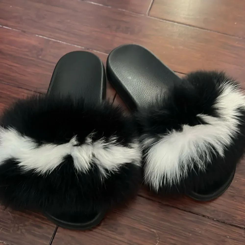 Fur Sandals - Black & White - Like New -